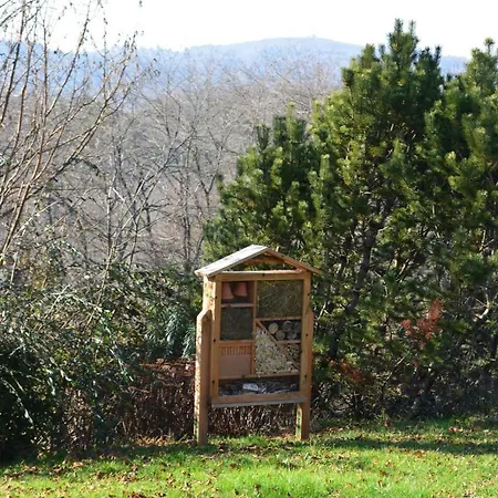 Feriehus La Garde *